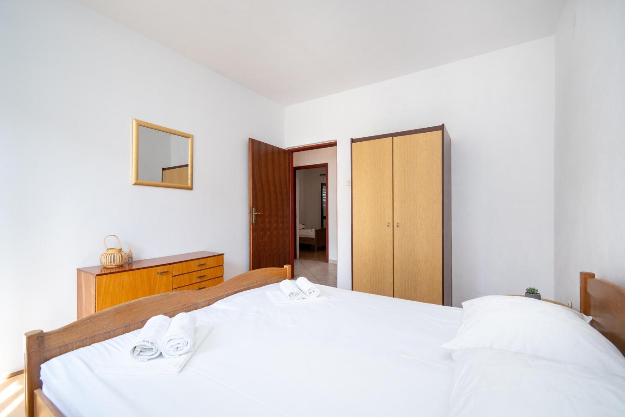 Apartments With A Parking Space Pag - 15765 Pag Town Rom bilde