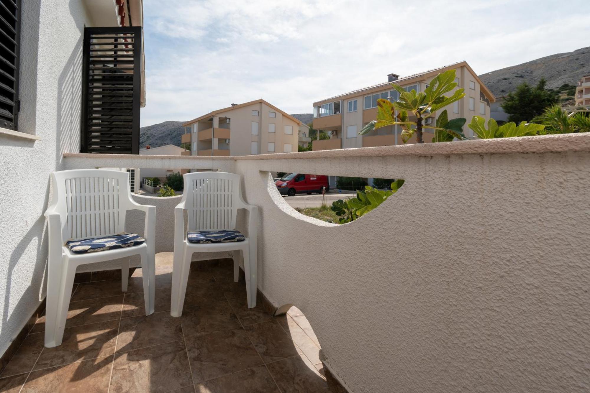 Apartments With A Parking Space Pag - 15765 Pag Town Eksteriør bilde